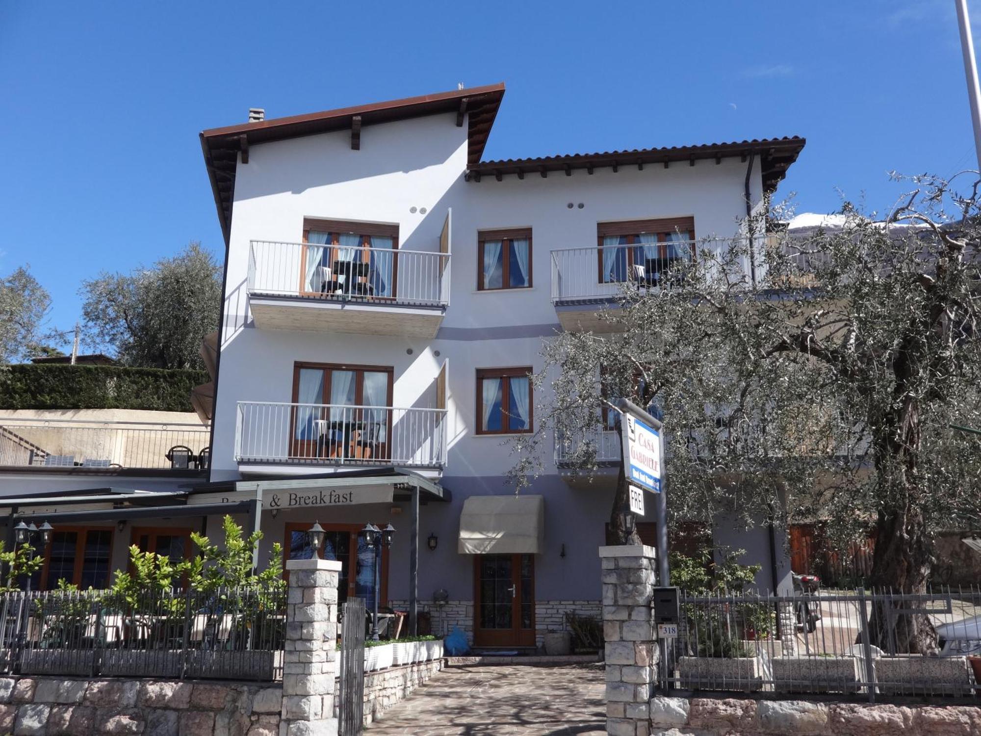B&B Casa Gabriele มัลเชซิเน ภายนอก รูปภาพ