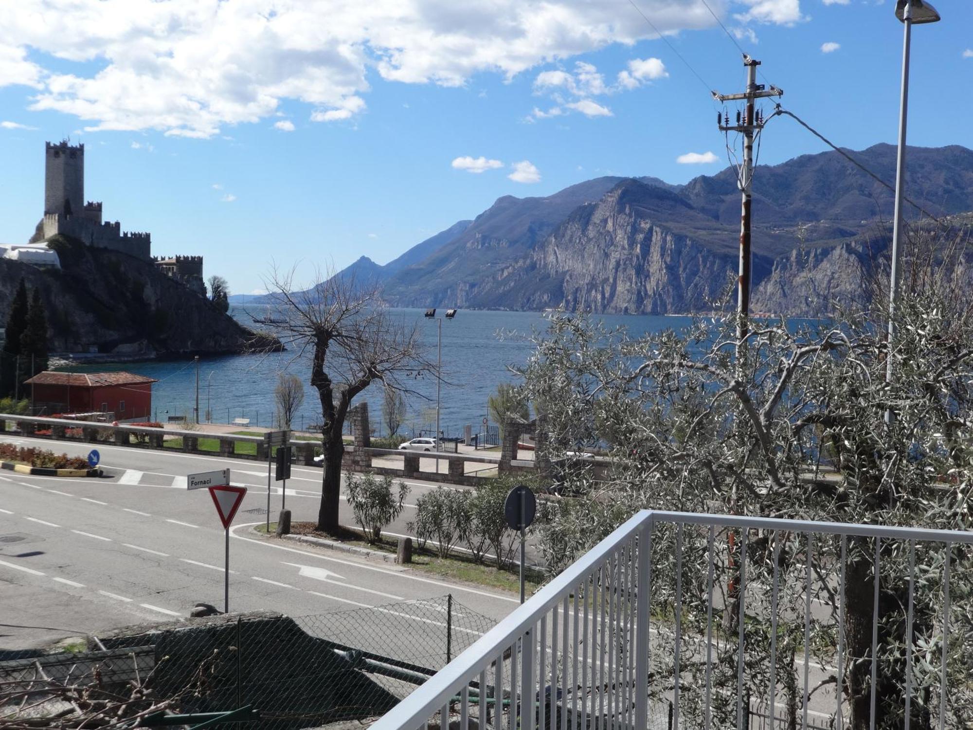B&B Casa Gabriele มัลเชซิเน ภายนอก รูปภาพ