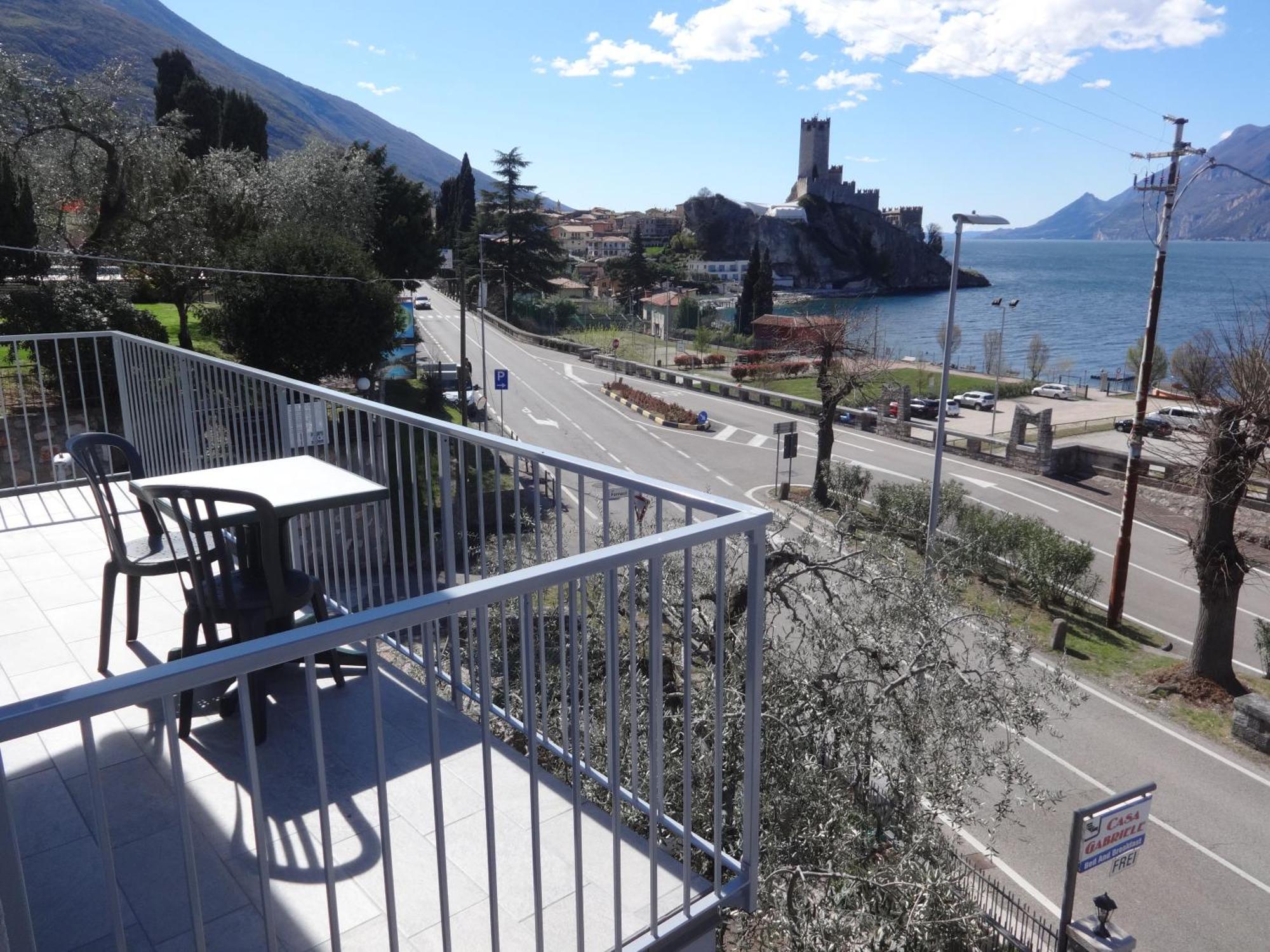 B&B Casa Gabriele มัลเชซิเน ภายนอก รูปภาพ