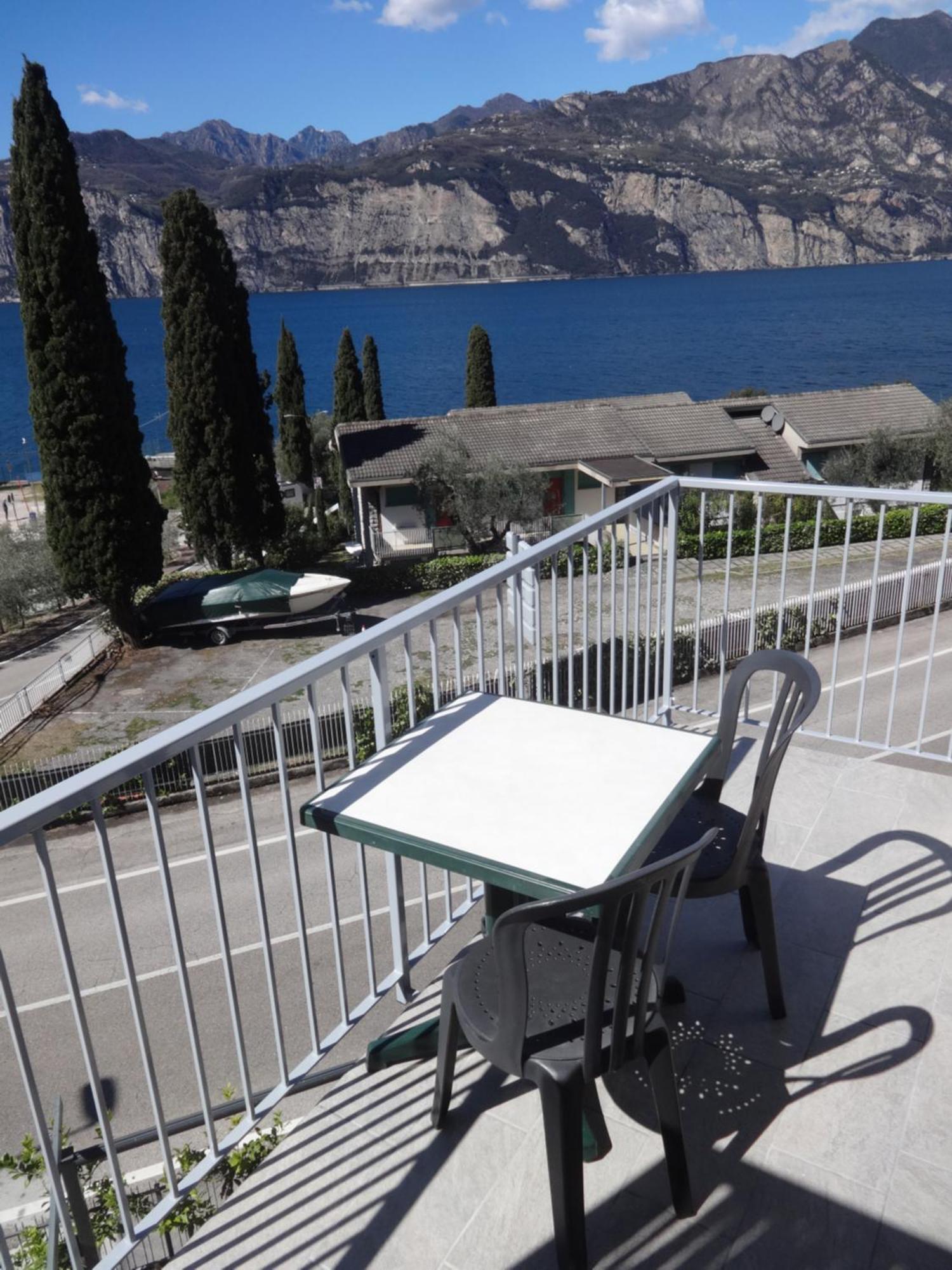B&B Casa Gabriele มัลเชซิเน ภายนอก รูปภาพ