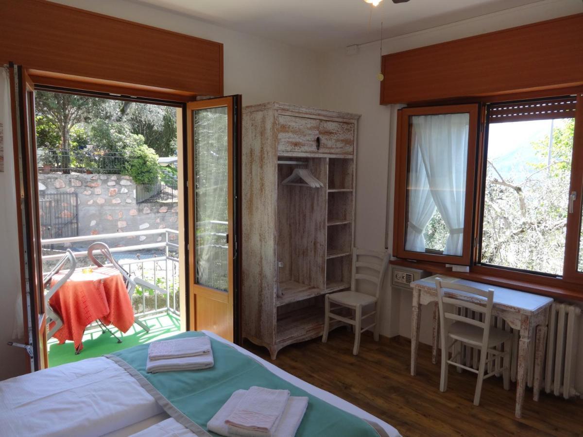 B&B Casa Gabriele มัลเชซิเน ภายนอก รูปภาพ