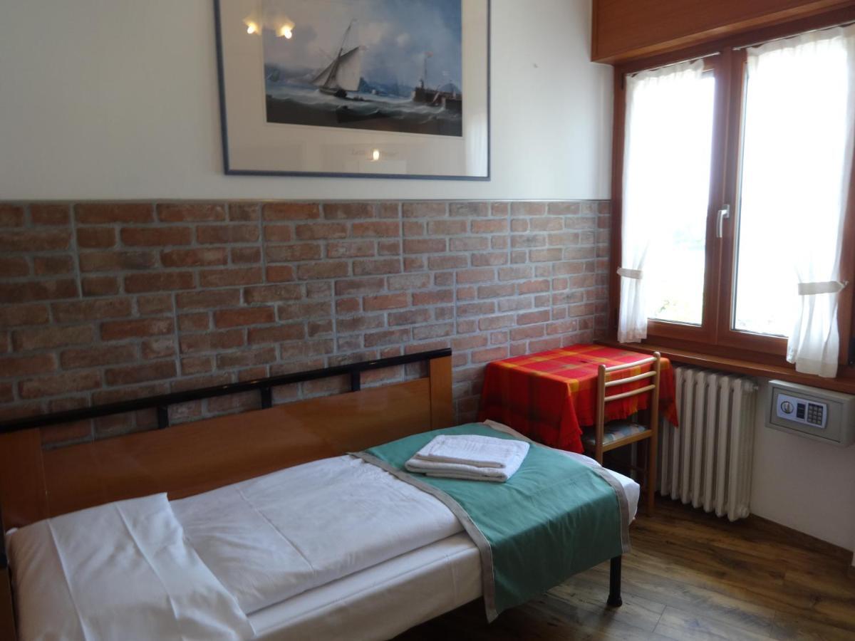 B&B Casa Gabriele มัลเชซิเน ภายนอก รูปภาพ