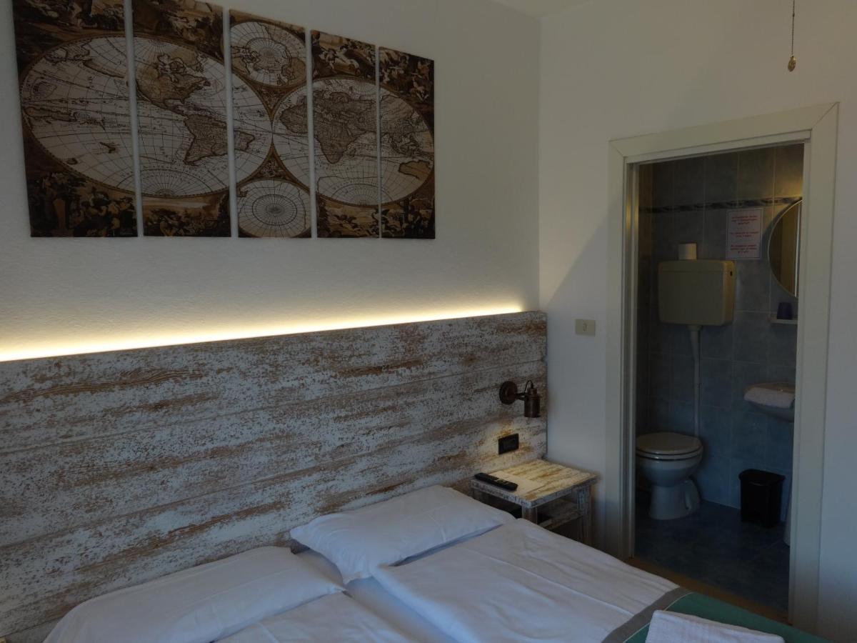 B&B Casa Gabriele มัลเชซิเน ภายนอก รูปภาพ