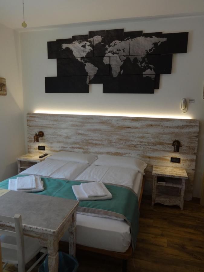 B&B Casa Gabriele มัลเชซิเน ภายนอก รูปภาพ